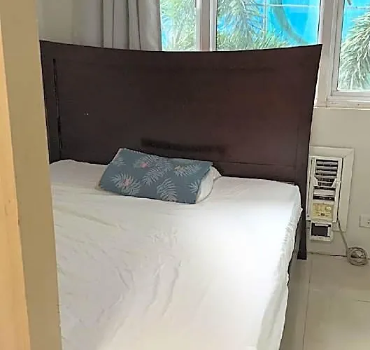Oceanblue Condotel At Sea Residences 2* Manila